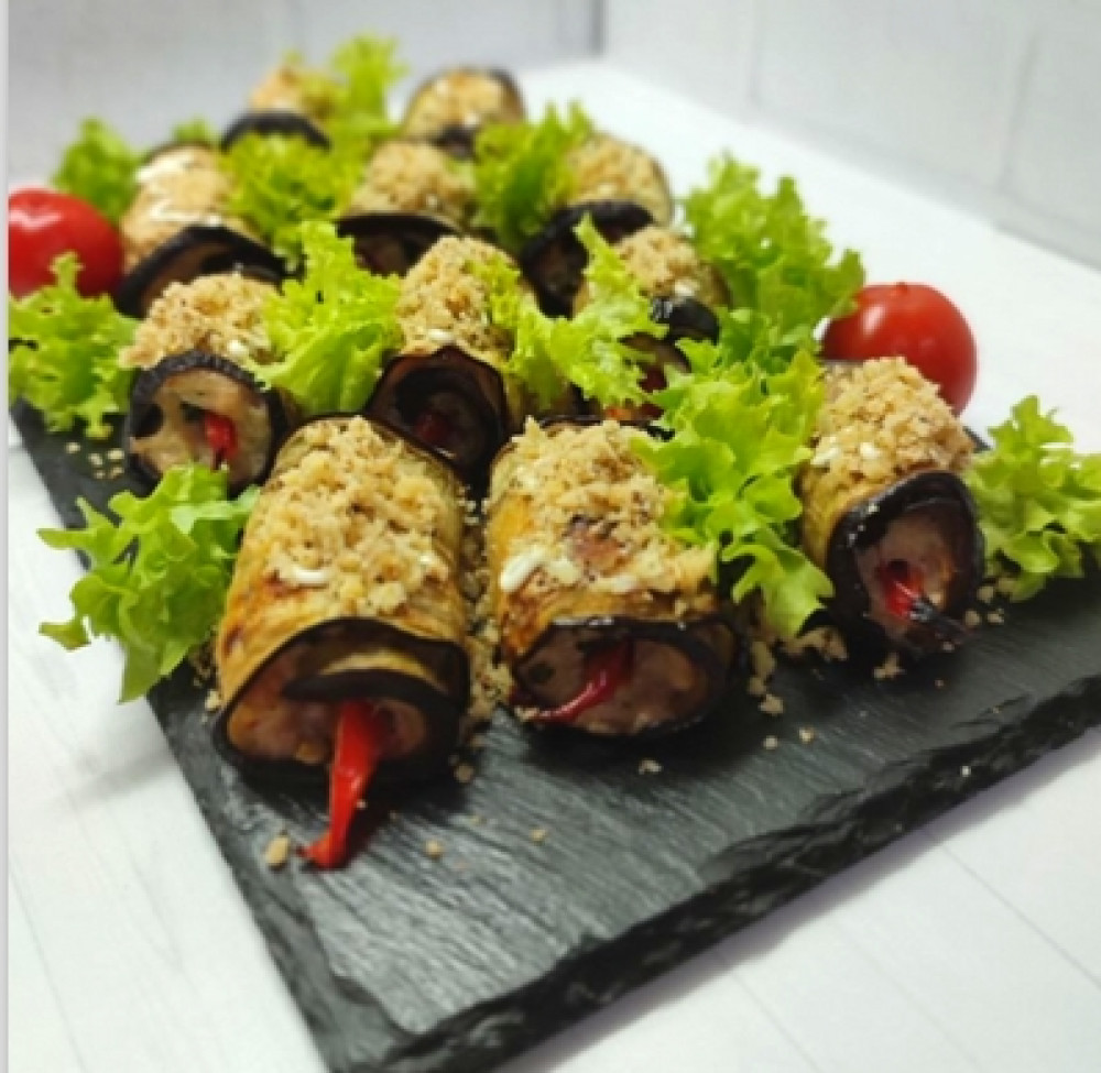 Баклажаны с мясом и орехами в духовке - фото1 Баклажаны с мясом и орехами в духовке - фото1