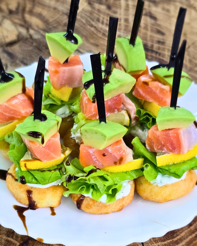 Канапе с форелью и авокадо - фото2 Канапе с форелью и авокадо - фото2