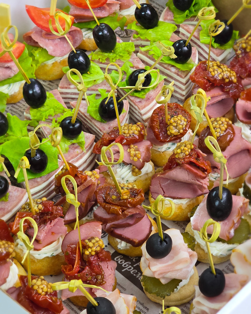 Бокс канапе мясной №1 - фото1