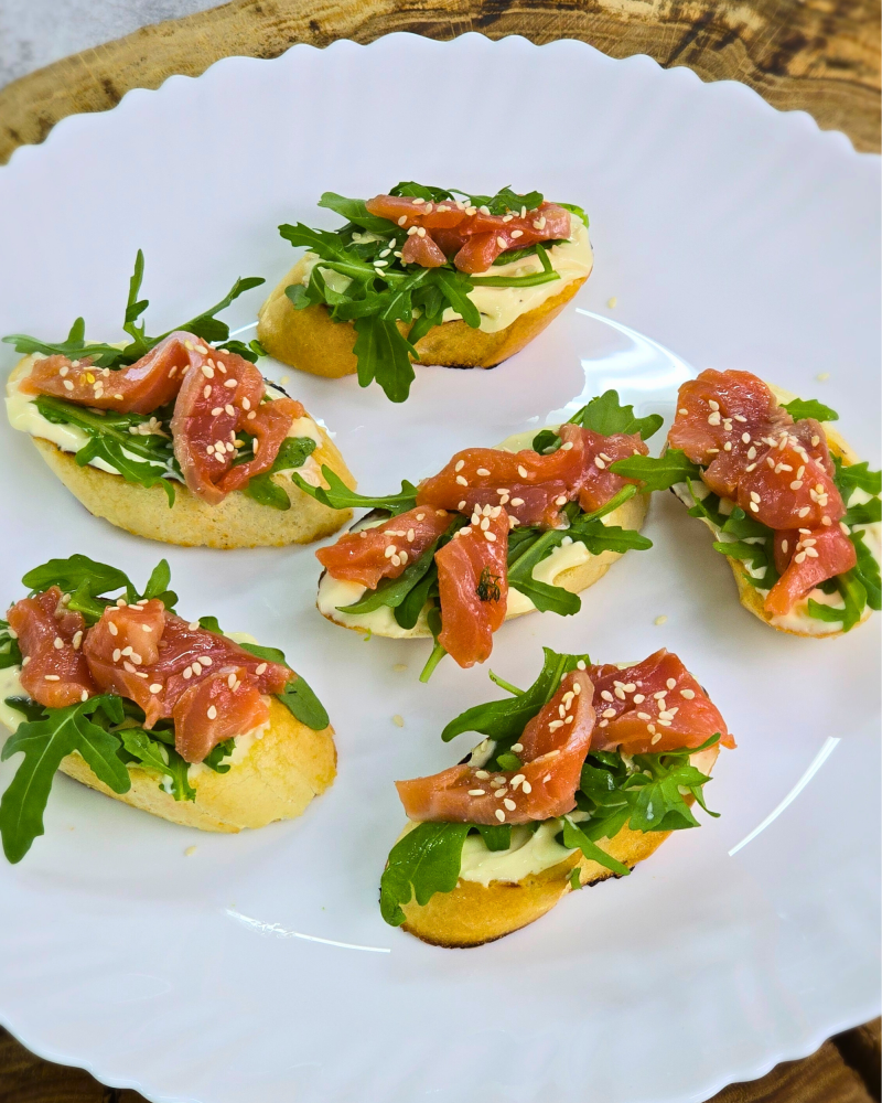 Брускетты с форелью и рукколой - фото2 Брускетты с форелью и рукколой - фото2