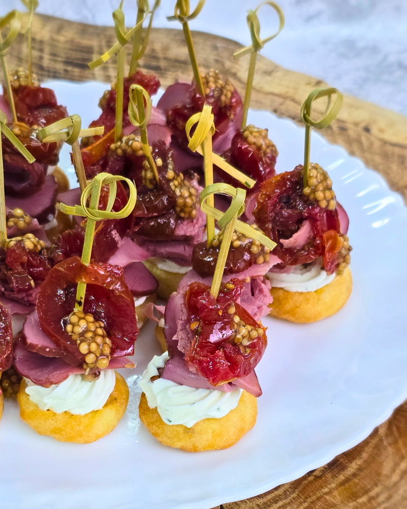 Канапе с мясом говядины - фото2 Канапе с мясом говядины - фото2