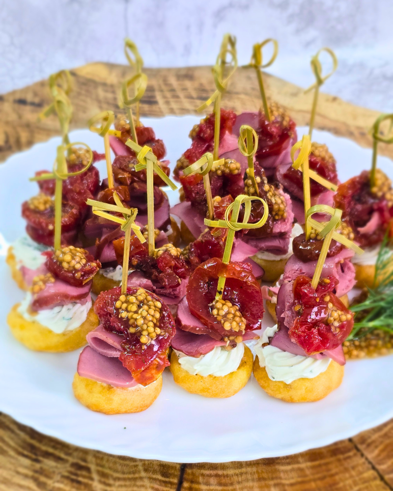 Канапе с мясом говядины - фото1 Канапе с мясом говядины - фото1