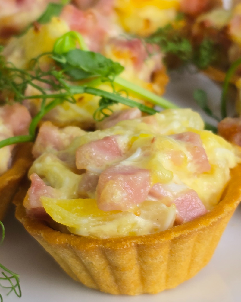 Тарталетки с ветчиной, сыром и ананасом фото-2